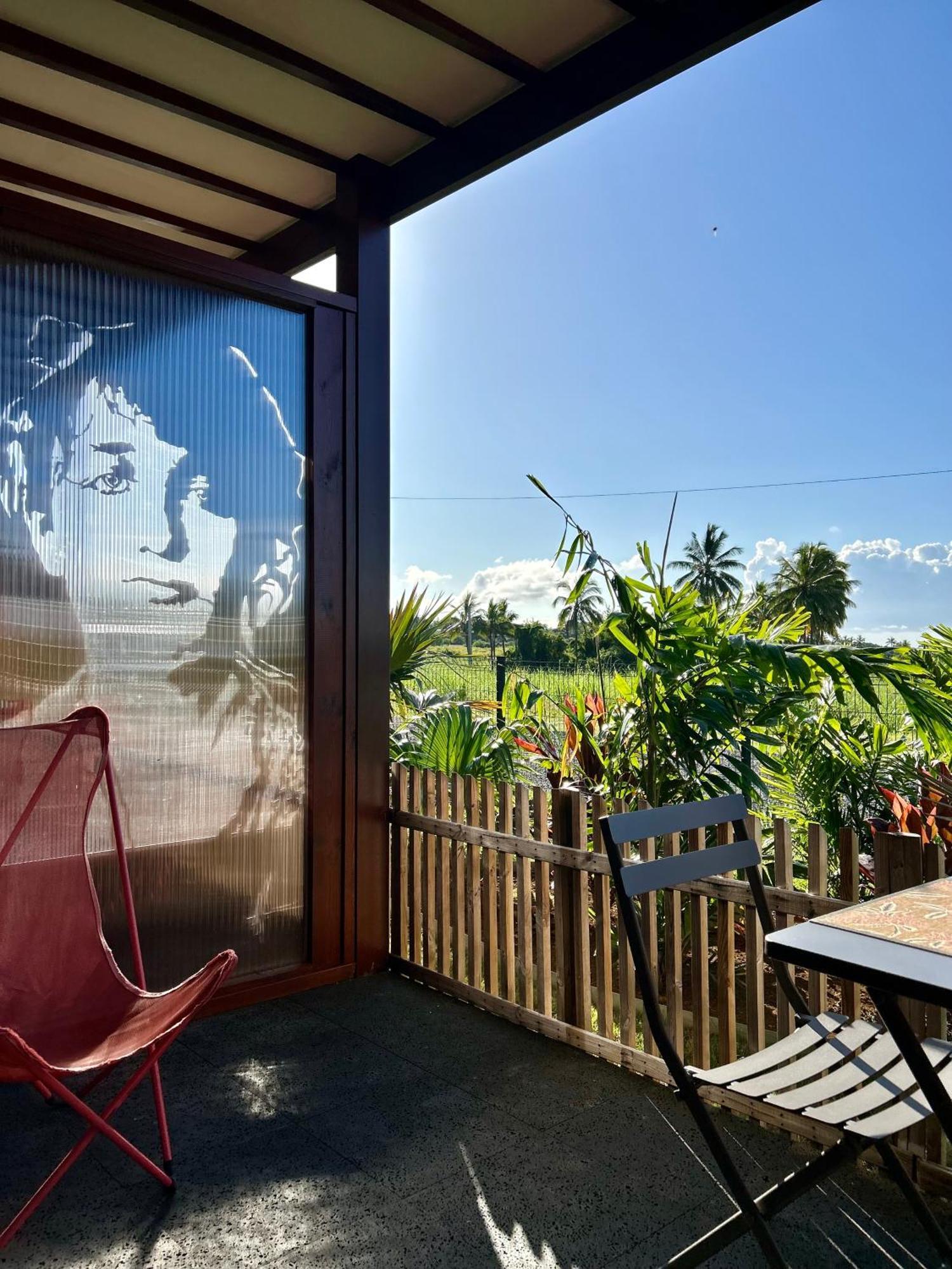 Ti Kaz C2C - Une Maison Balinaise แซ็ง-ปีแยร์ ภายนอก รูปภาพ